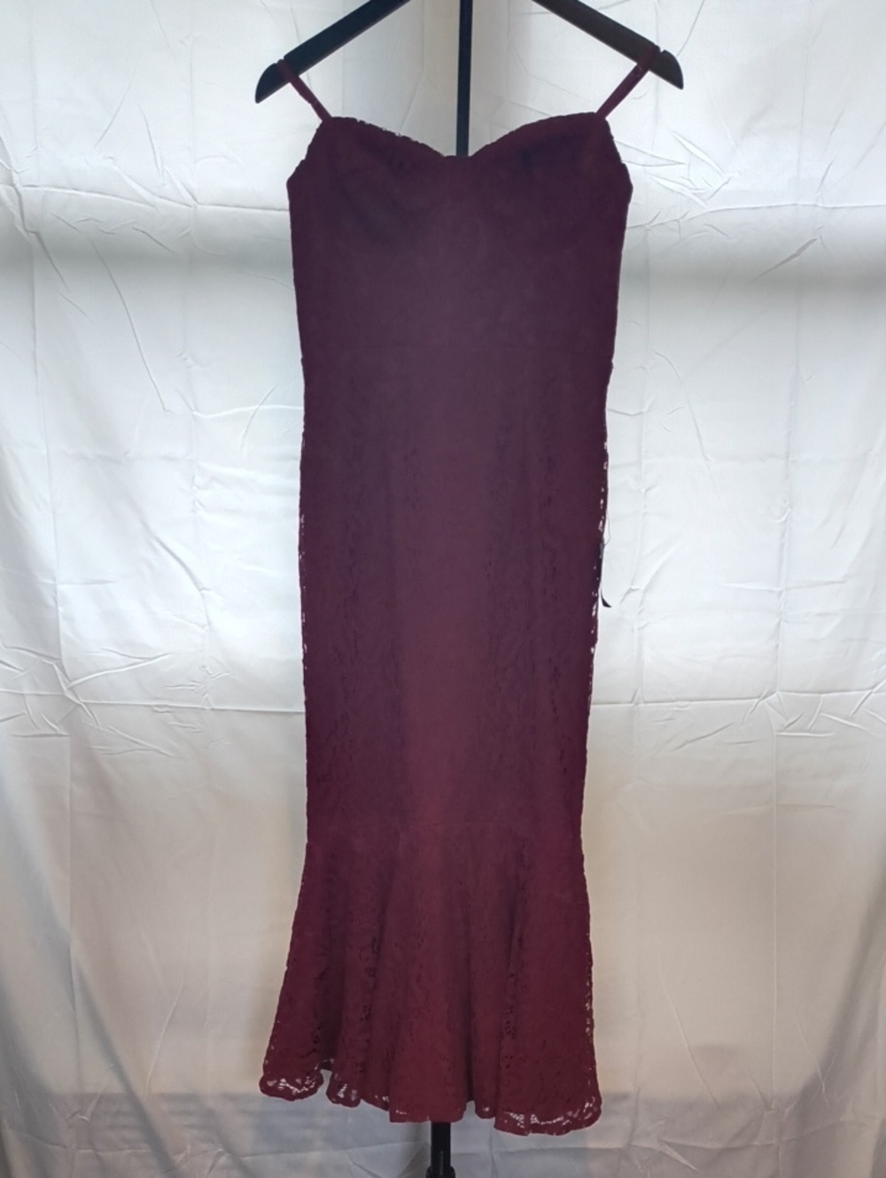 Lulu's Burgundy Lace Spaghetti Strap Maxi Dress